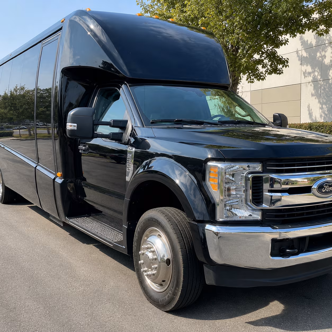 el monte airport transportation onboard seating